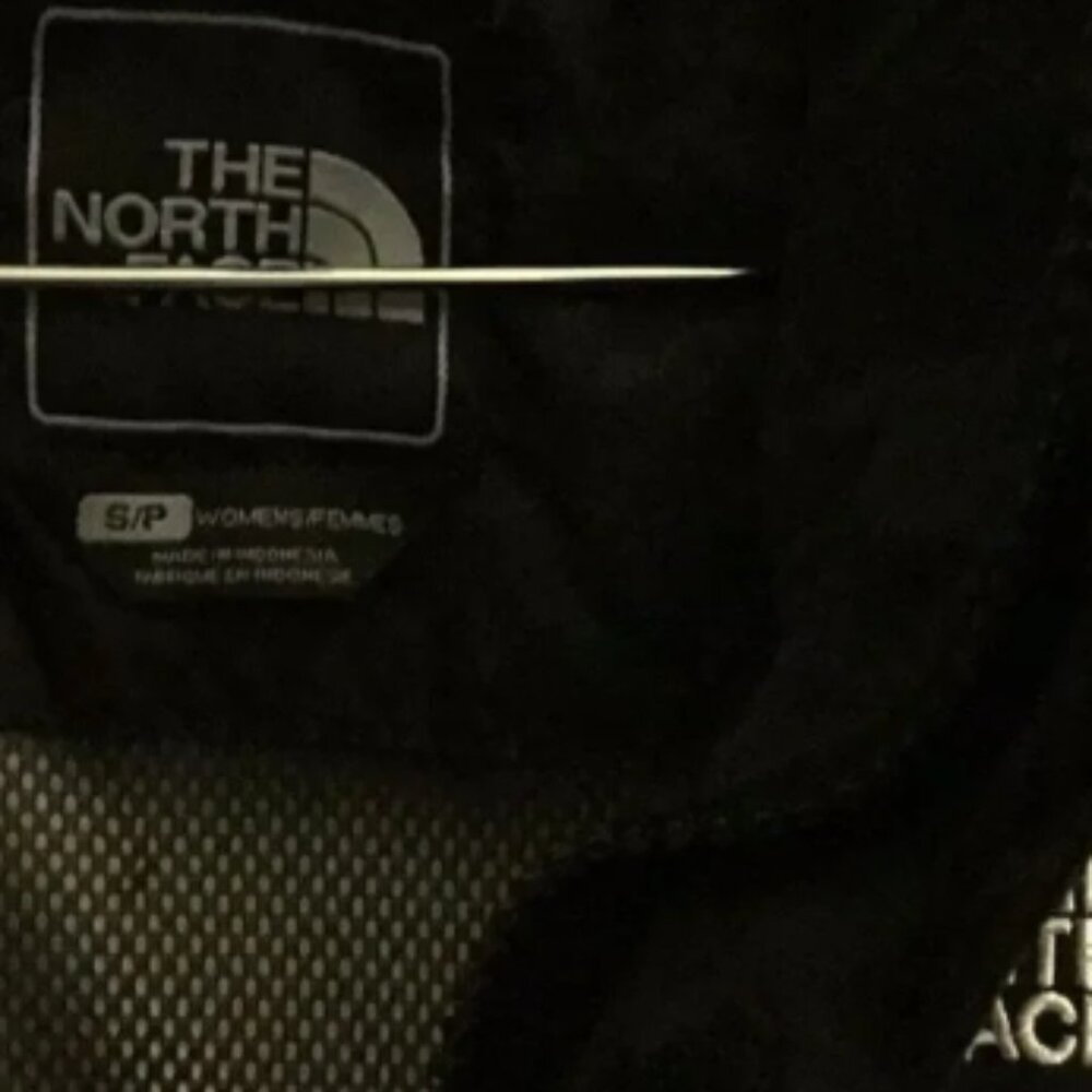 THE NORTH FACE JACKET - Picture 2 of 5